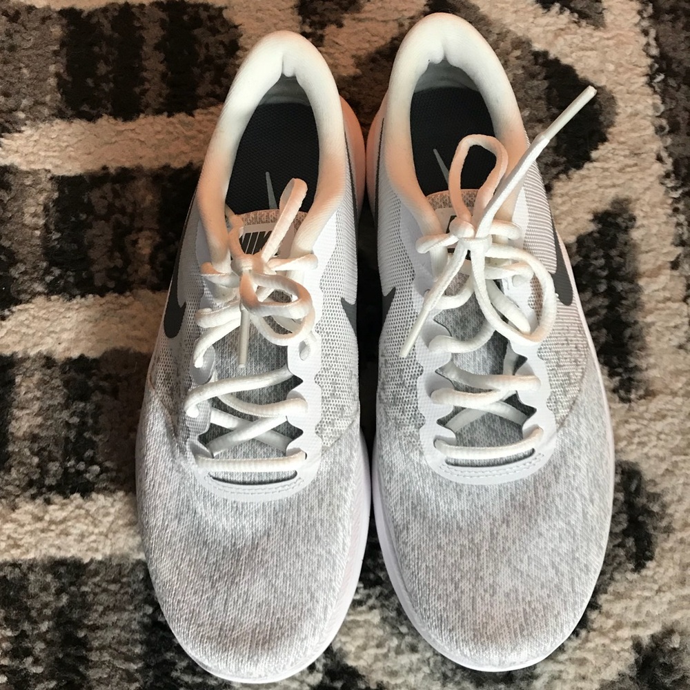 White Nike Flex Contact Shoes